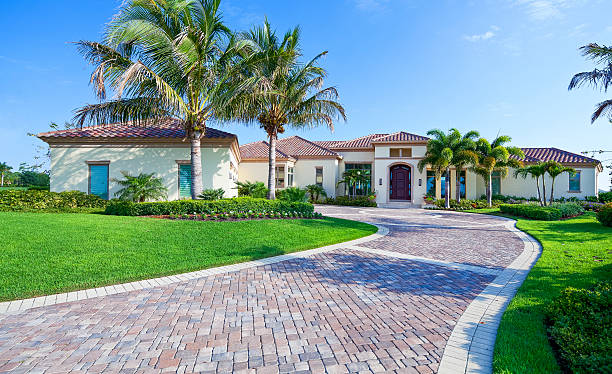 Best Residential Driveway Paver Services  in Ives Estates, FL